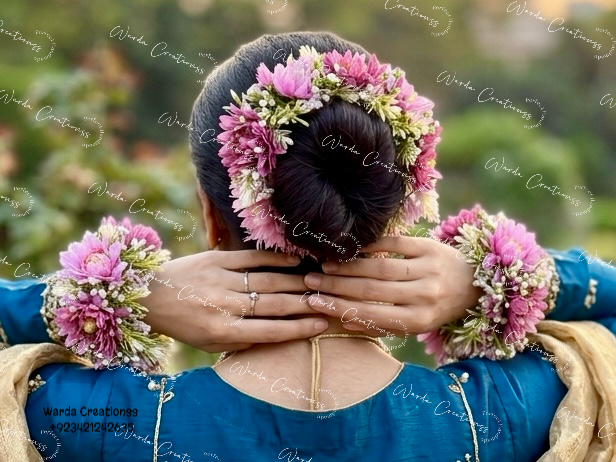 Artificial Mauve Chrysanthemum Gajra Set, Matching Hair Bun & Wrist Gajras