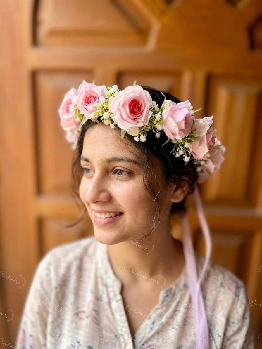Bloom Gajrey with Crown