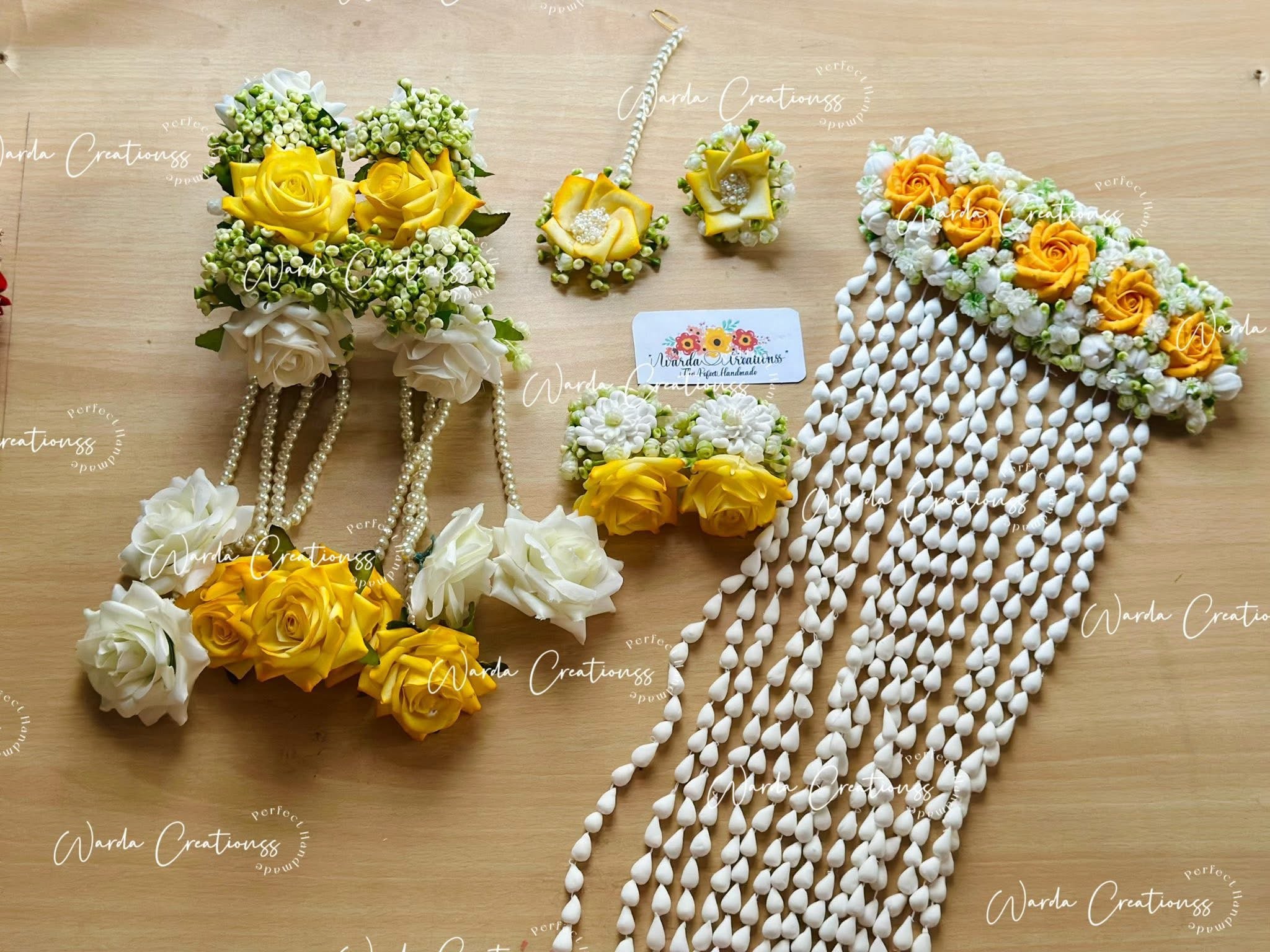 Desy Pop Floral Jewelry Set