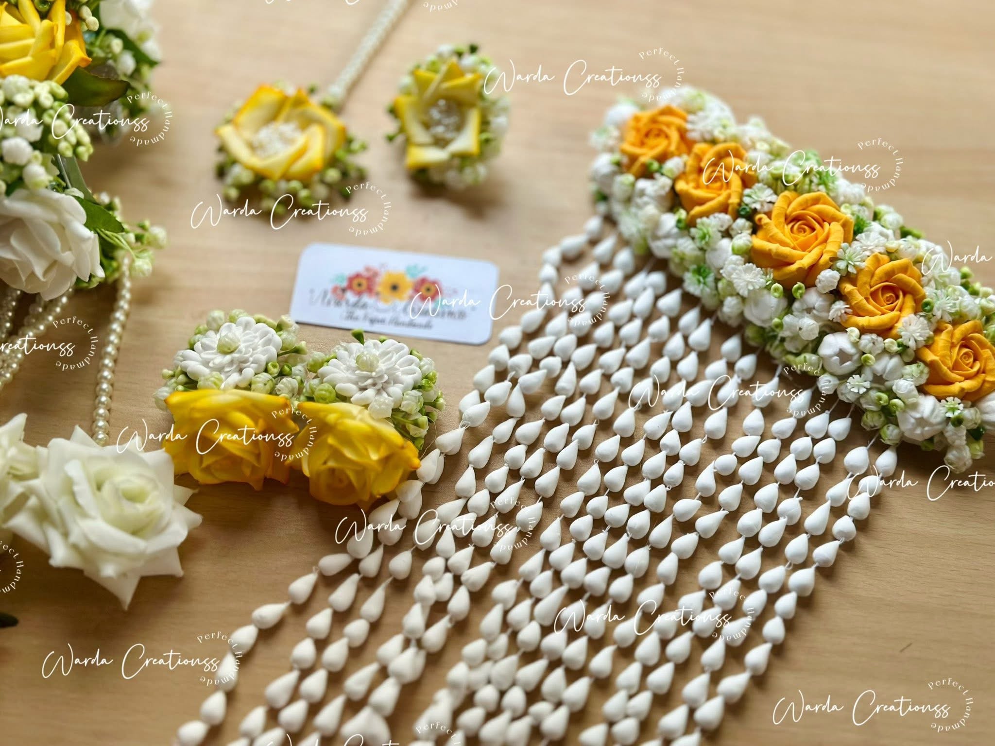 Desy Pop Floral Jewelry Set