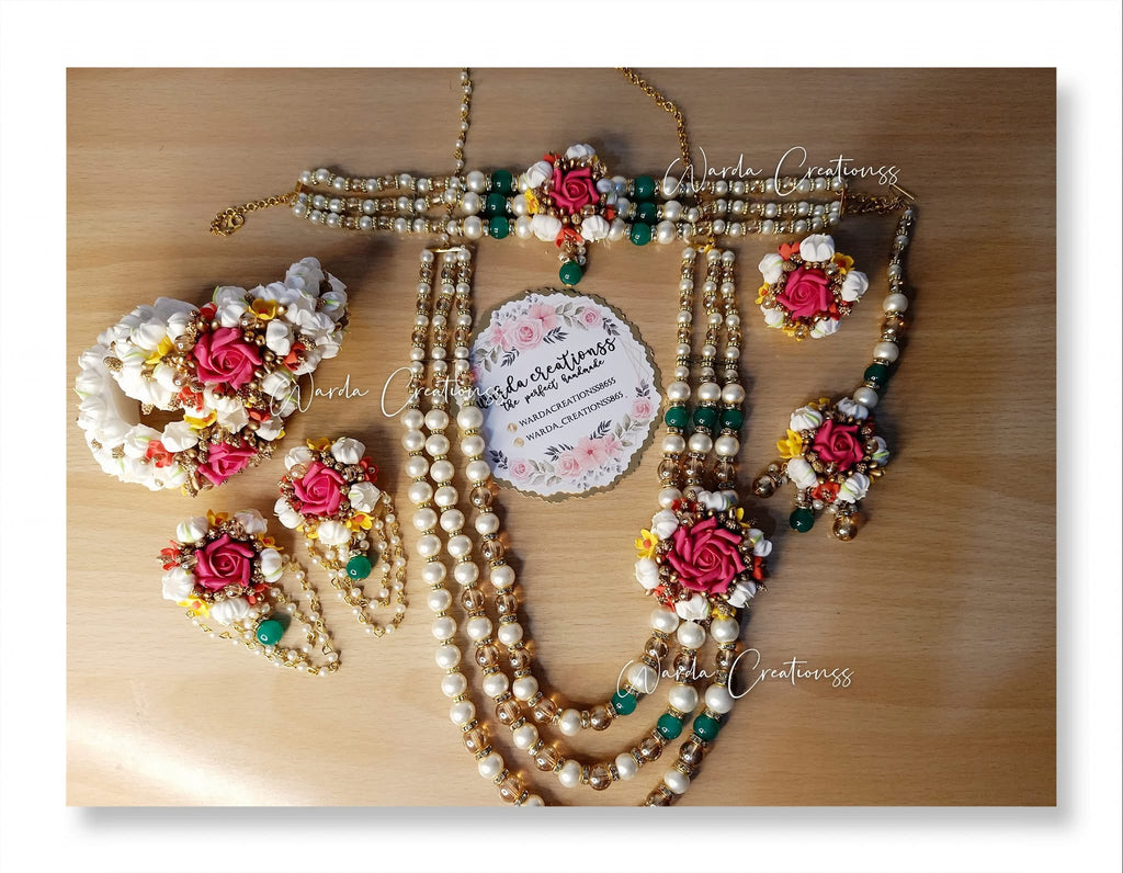 Mehndi Aura Bridal Set