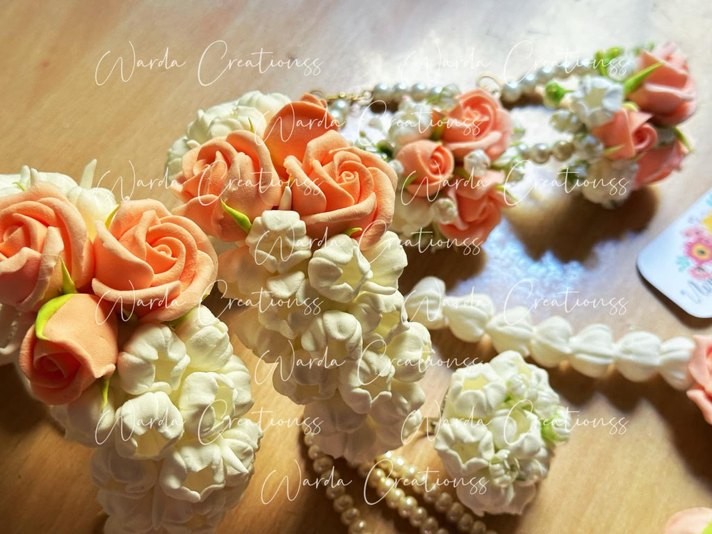 Peachy Bloom Floral Jewelry Set