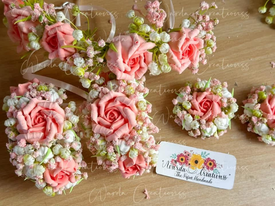 Premium Rose Gajrey with crown