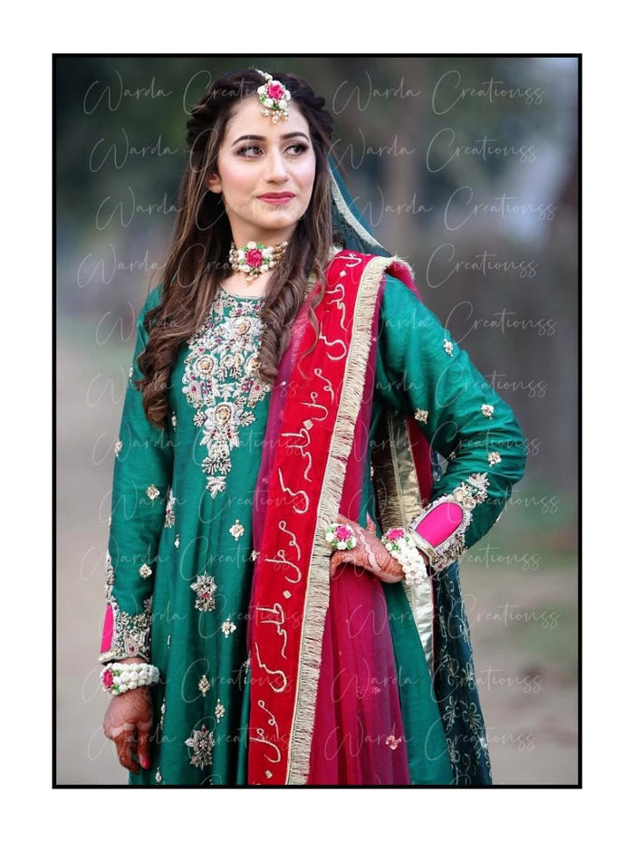 Momal khan